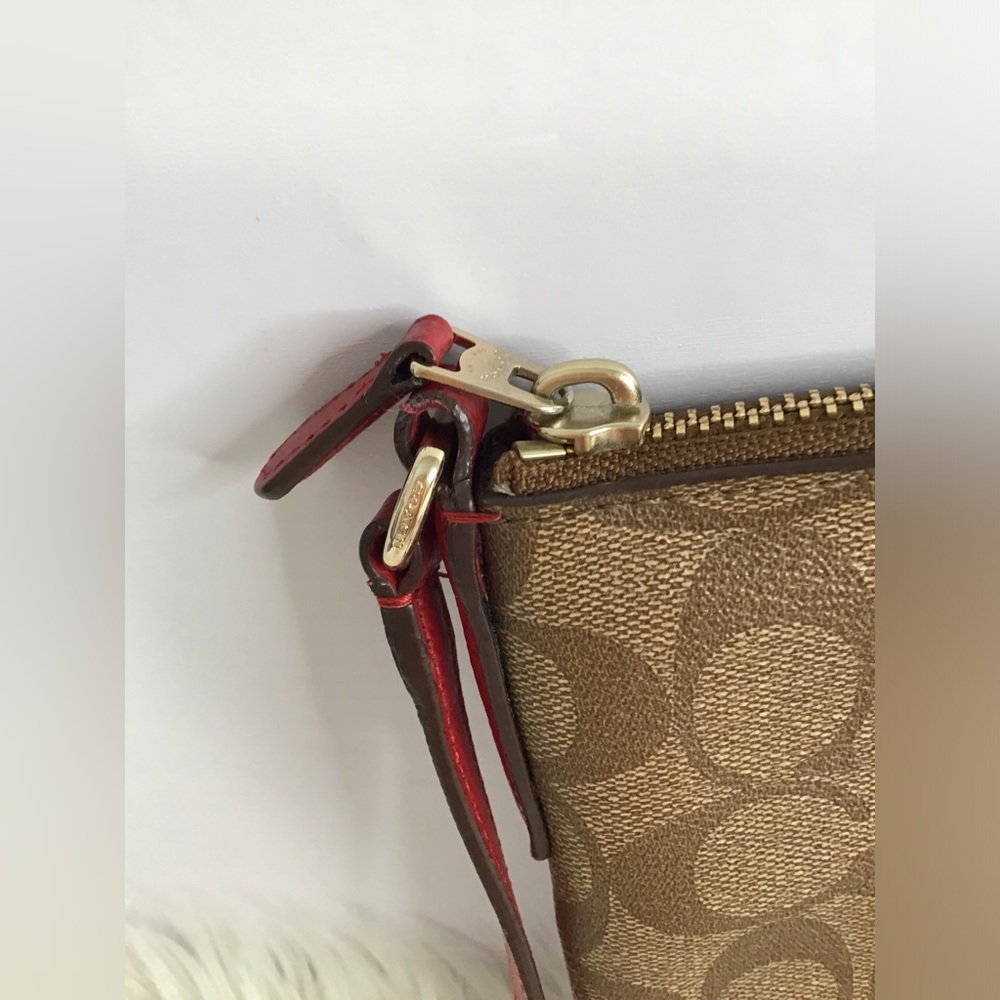 Authentic Coach Signature Canvas  North South Crossbody Shoulder Bag - Picture 3 of 16